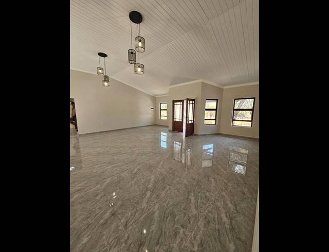3 BEDROOM HOUSE FOR SALE IN MODIMOLLE